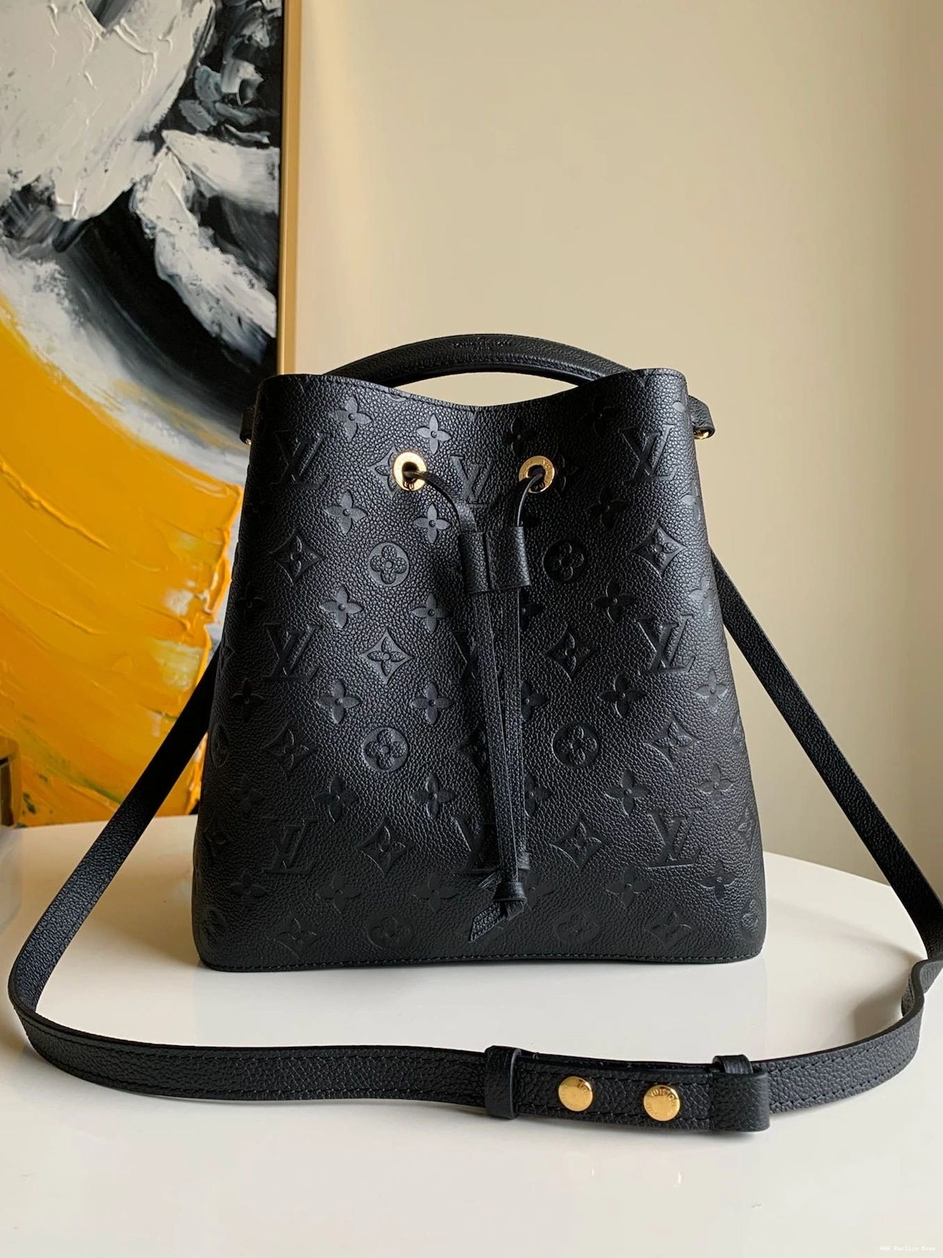 Aaa replica ru NEONOE LOUIS VUITTON MM 0802
